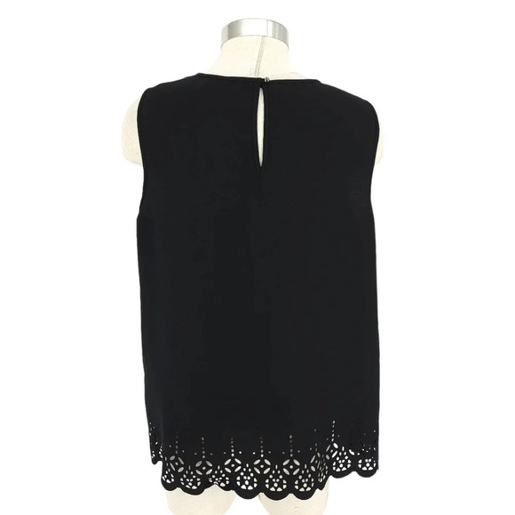 Banana Republic Tank Top Black Sleeveless Laser Cut Hem Button Back Shirt Blouse - Picture 4 of 7